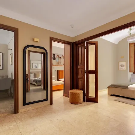 Rome City Center Apartment-3